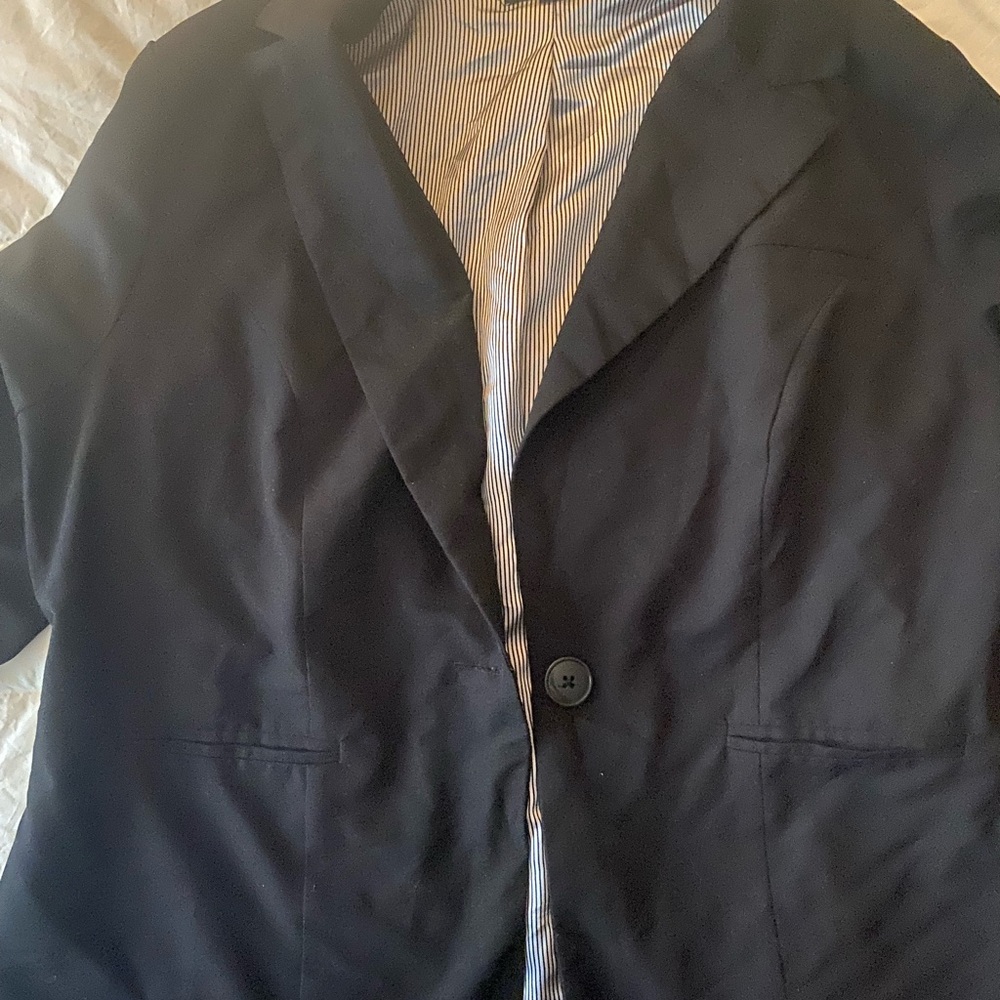 Torrid blazer with ruched sleeves